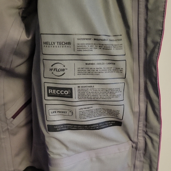 Helly Hansen Women's Magenta Ski Jacket - Picture 4 of 5